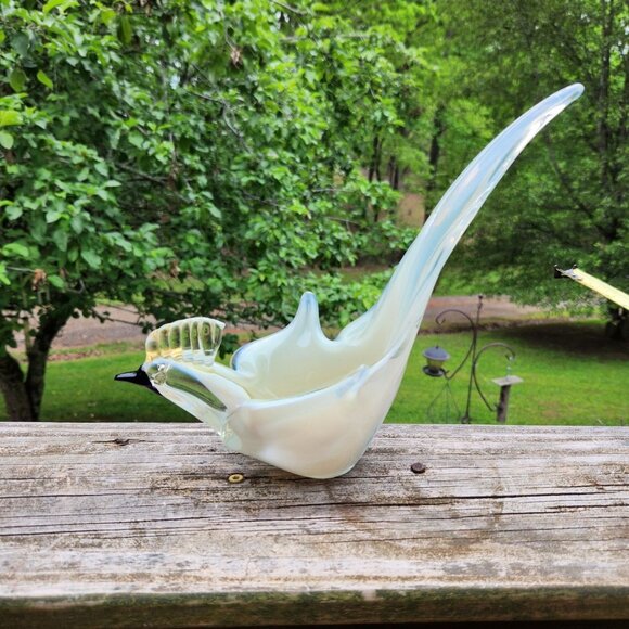 Vintage Murano Style Sommerso Art Glass Bird Sculpture With Gold Flecks And Opal